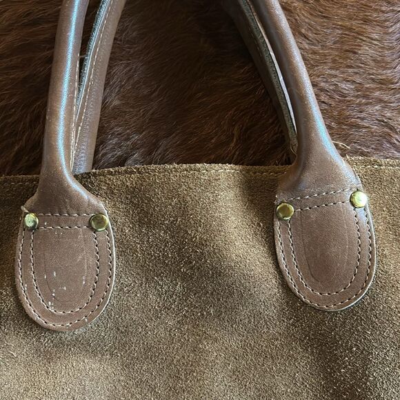 Rare 1980's "BROOKSTONE"
SUEDE LEATHER TOTE in Cognac - Picture 13 of 13